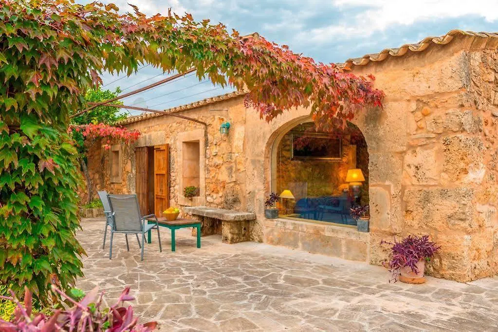 Era Nova Villa Algaida 0*, Algaida (Mallorca) Spain